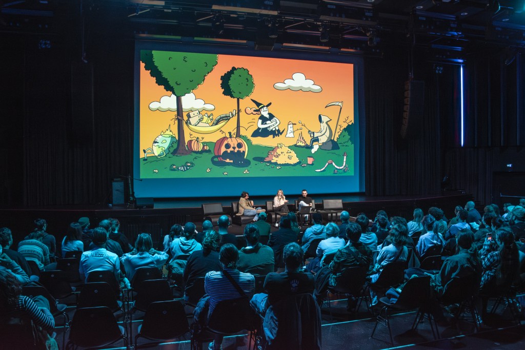 Crowded Kino Šiška comic reading with War and Peas